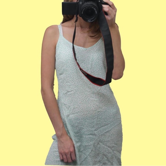 Billabong Floral Sundress - Picture 2 of 7